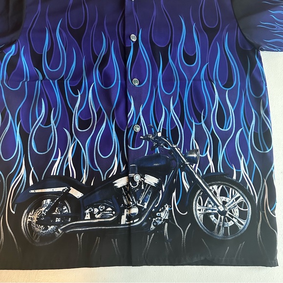 Men’s Biker Flames Fire Shirt Blue Purple Size‎ L Dragonfly Roadhouse Motorcycle - Picture 10 of 11